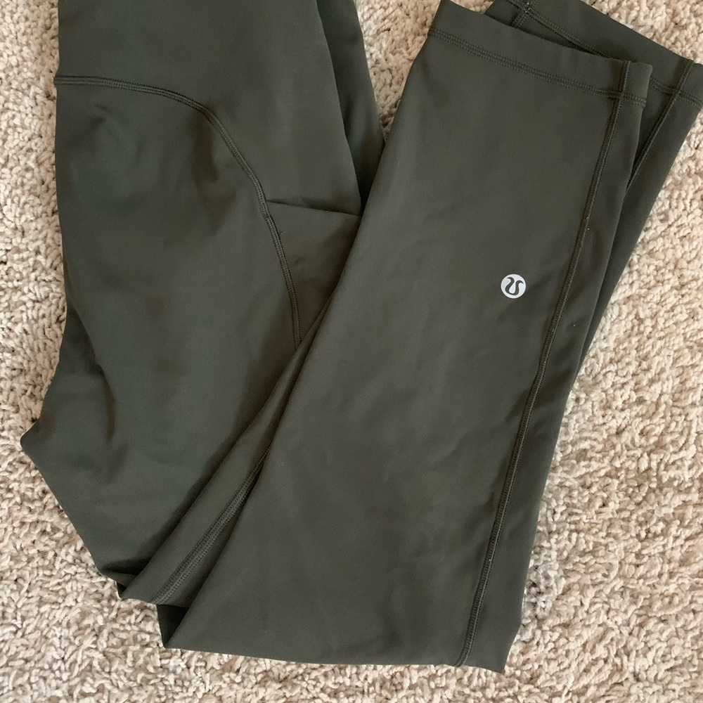 Lululemon cropped leggings